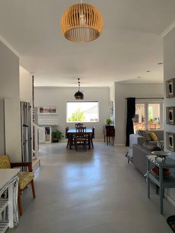 Modern Entertainer’s Dream (with Solar Power) gallery image 2