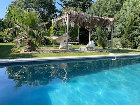 Villa park 5000 m2 close to beach and La Rochelle