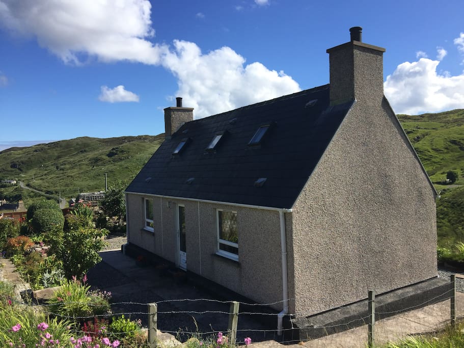 Idyllic Country Cottage
