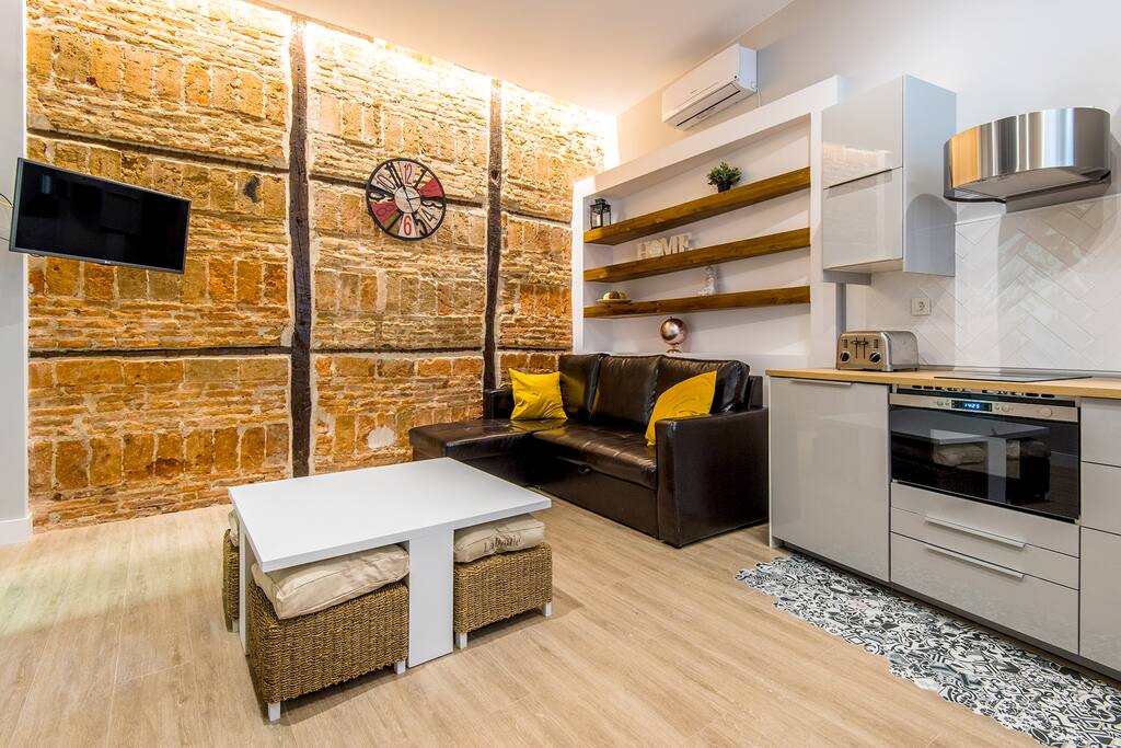 Living and kitchen open