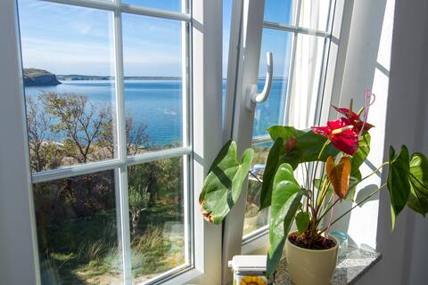 Beautiful apartment Luka with Sea View