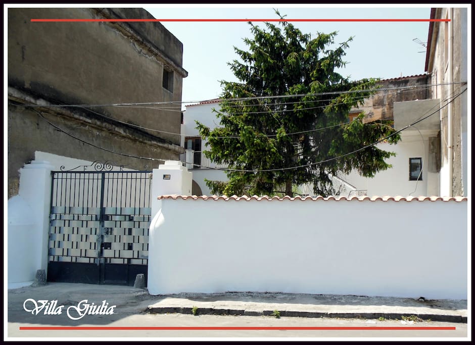 Ingresso struttura "Villa Giulia"