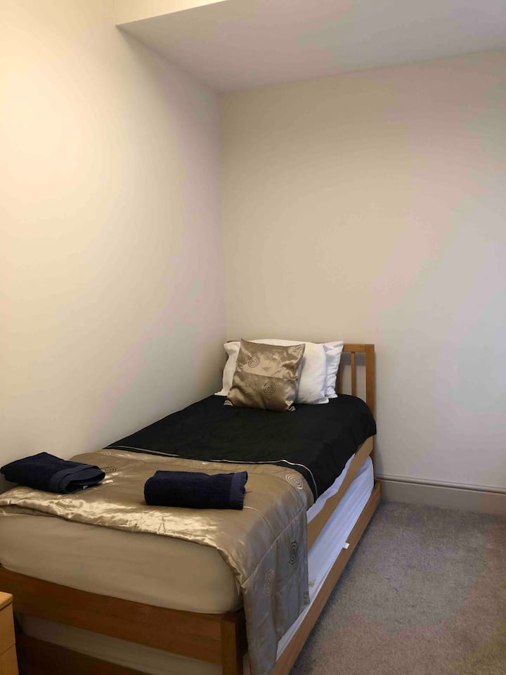 Segundo dormitorio con cama nido en el mismo nivel