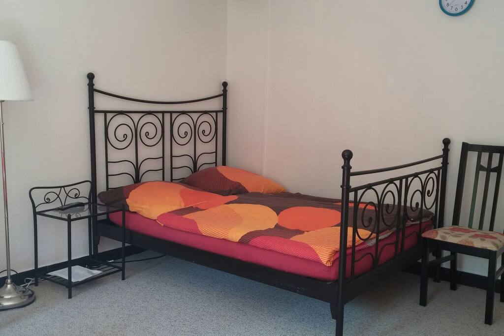Bett 140x200