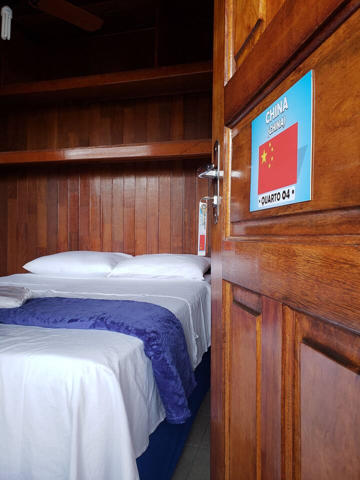 Pousada / Bed and breakfast 1 quarto, com piscina