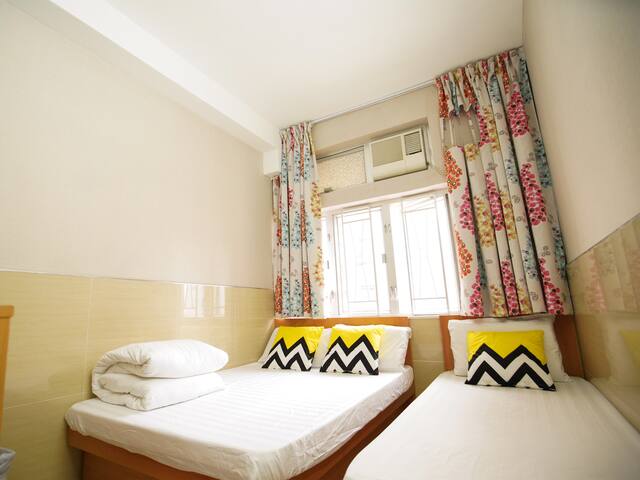 2Min To MTR independentTriple Room