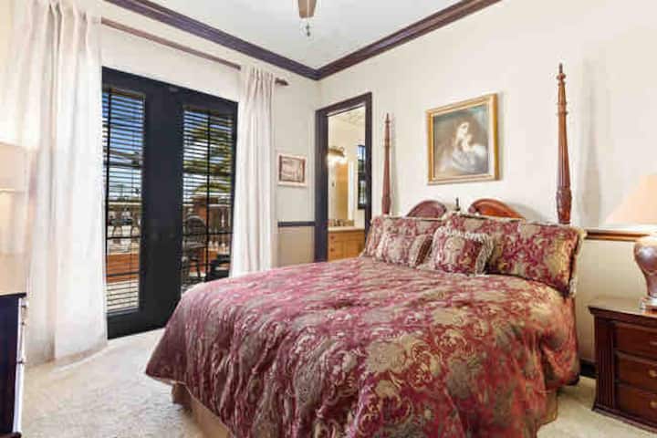 Втора спална соба со заедничка бања