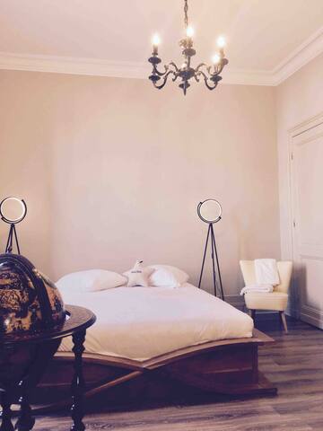 Séjour unique dans un hôtel particulier gallery image 5