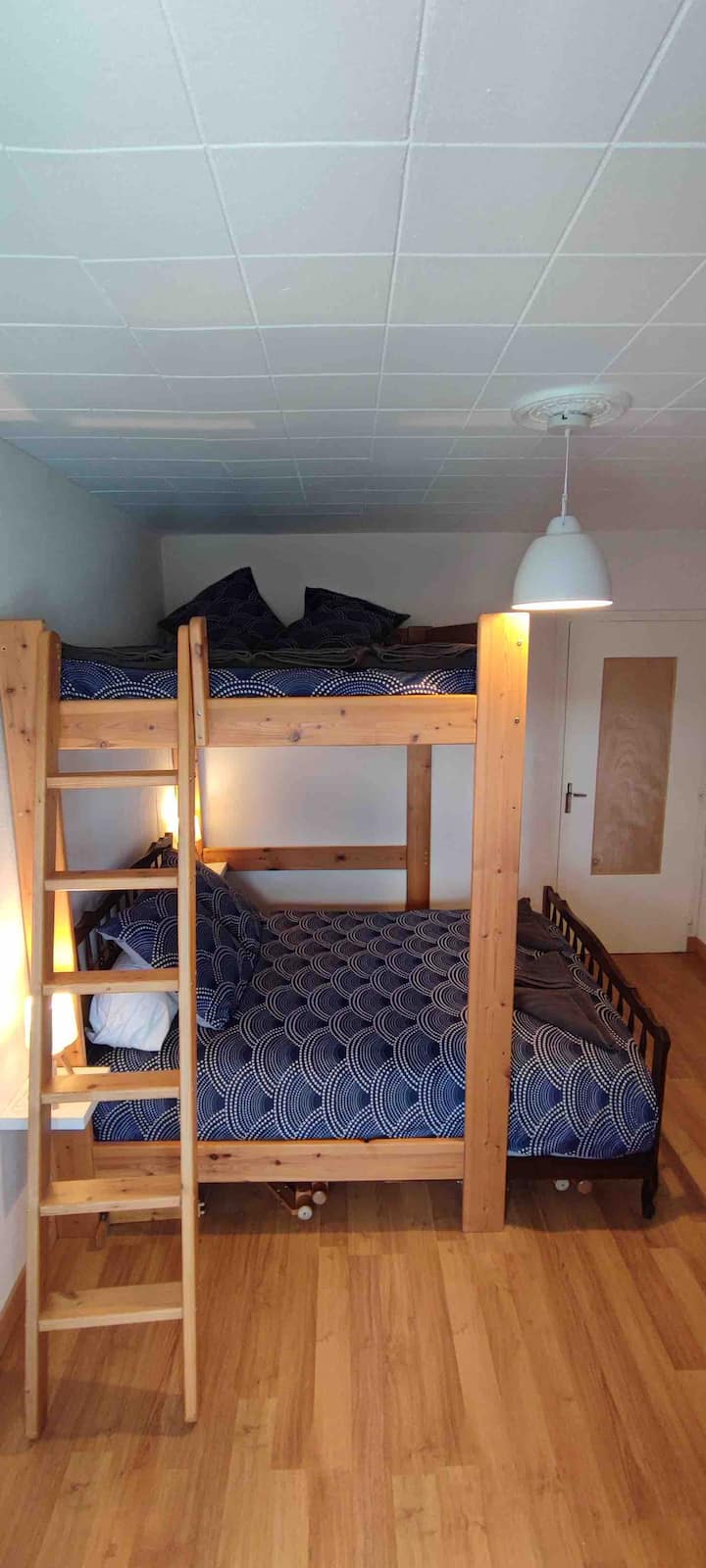 غرفة النوم 1