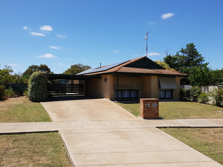 Horsham Holiday Rentals & Homes Victoria, Australia Airbnb