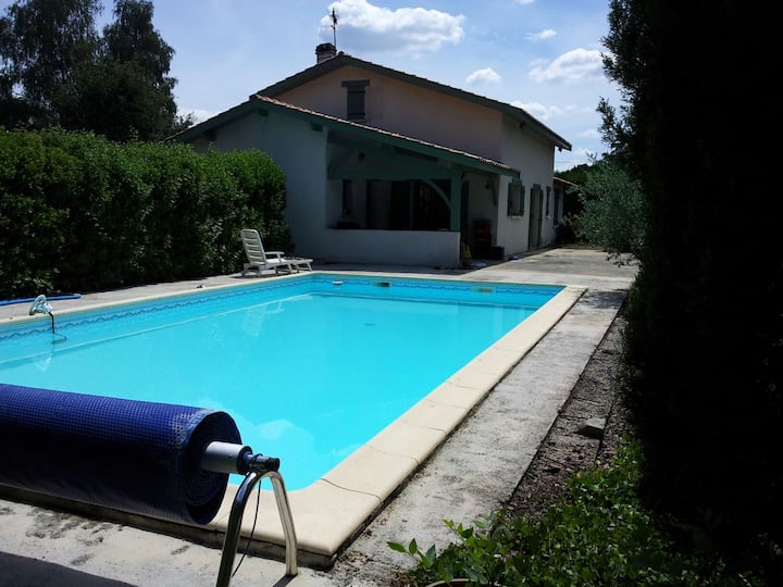 Maison Familiale  Sympa - Lesparre-Médoc