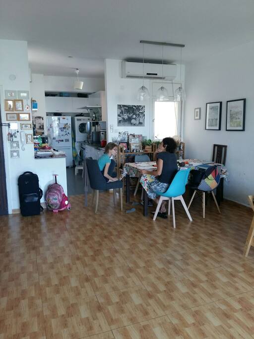Salon et cuisine