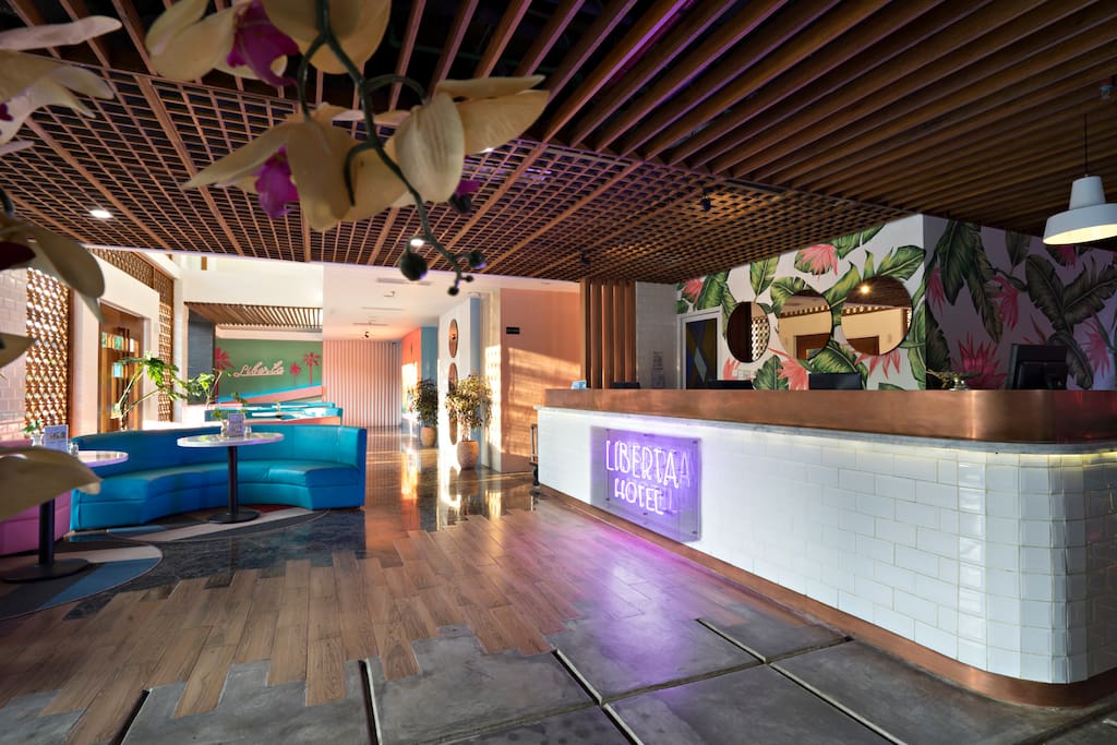 Liberta Lobby and Lounge