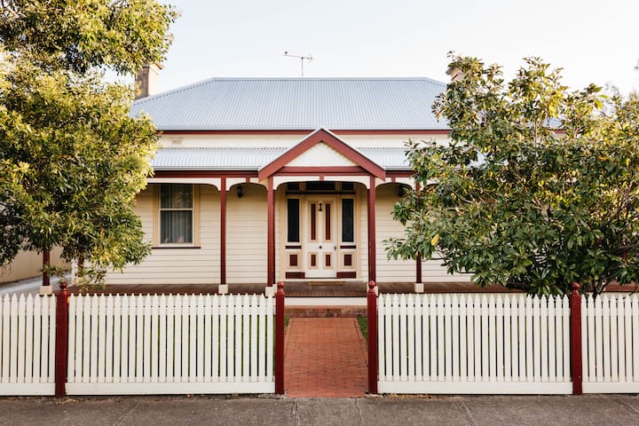Grampians Hikers Lodge, Dunkeld