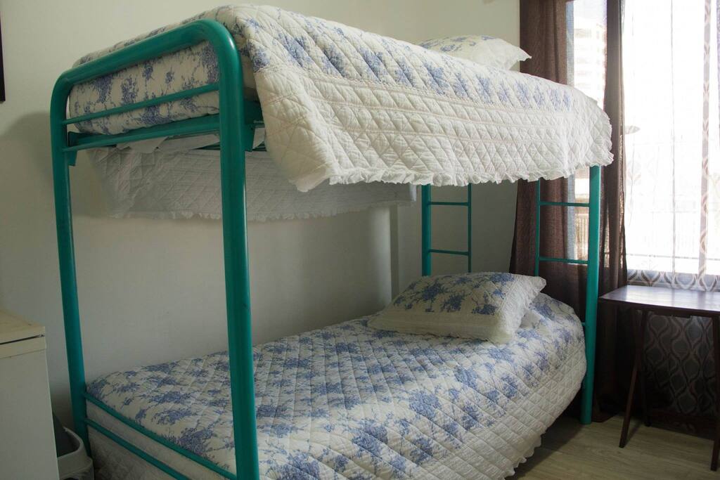 Cama en habitación cuádruple