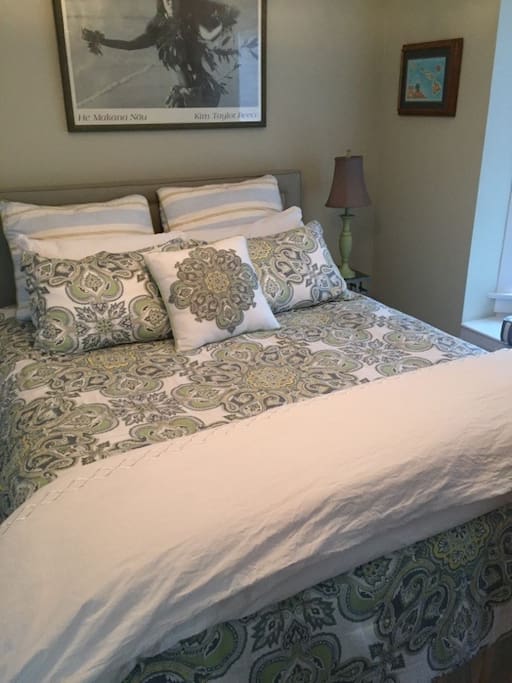 Bedroom #1
beautiful comfortable bed and bedding