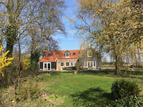 Vacation home 'T Buuruus 5p