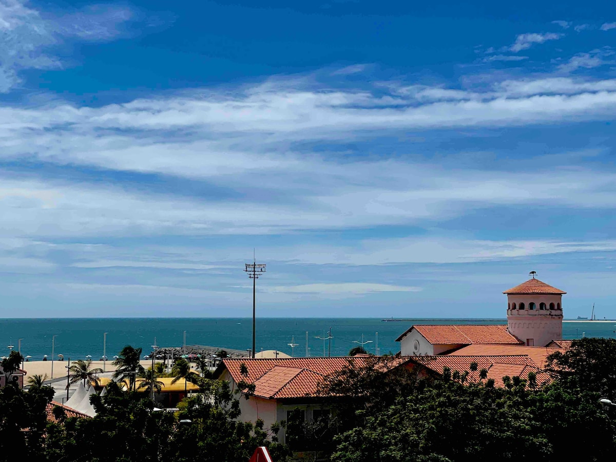 Foto do anúncio de Apartamento com vista mar . Anfitriao liz silva em Praia de Iracema, Fortaleza