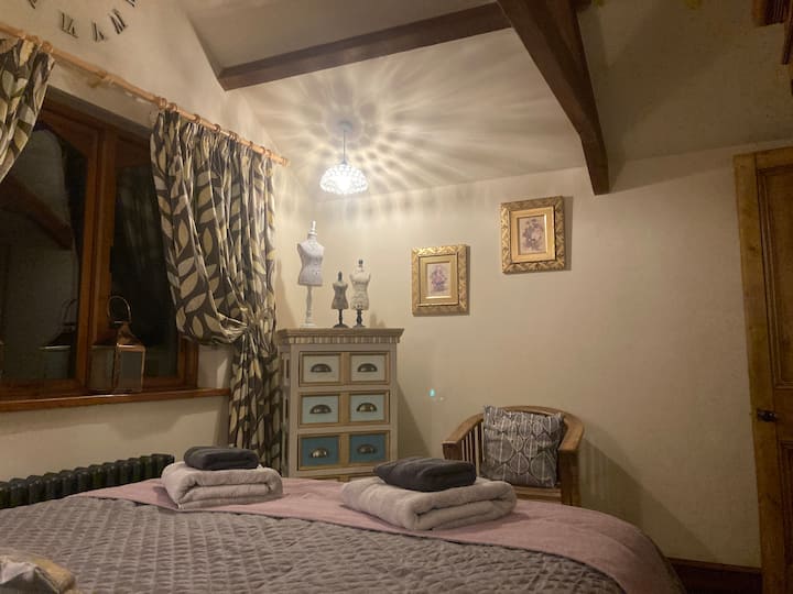 غرفة النوم 1