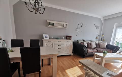 Erfolgreiche Airbnb-Immobilie: Apartment "On the green valley" in Erfurt