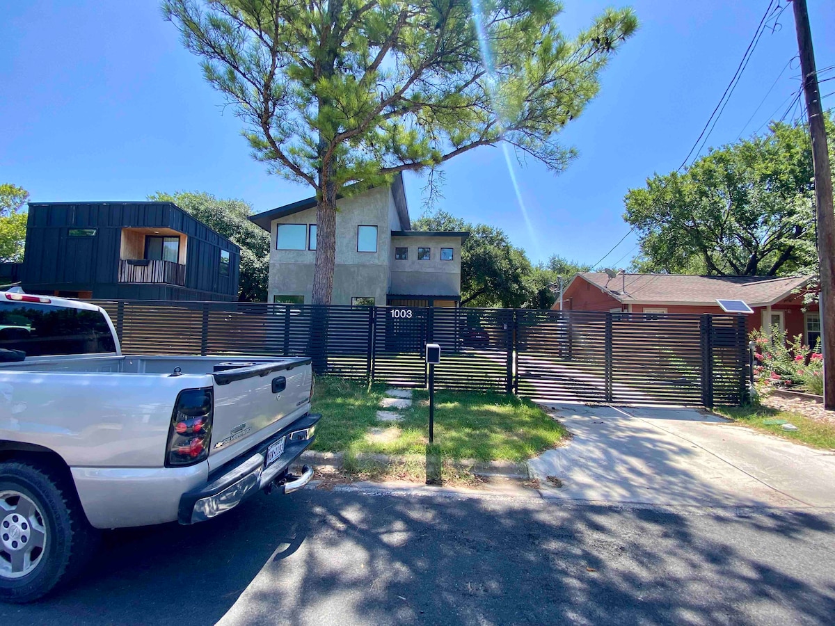 Brass St Casita located in East Austin