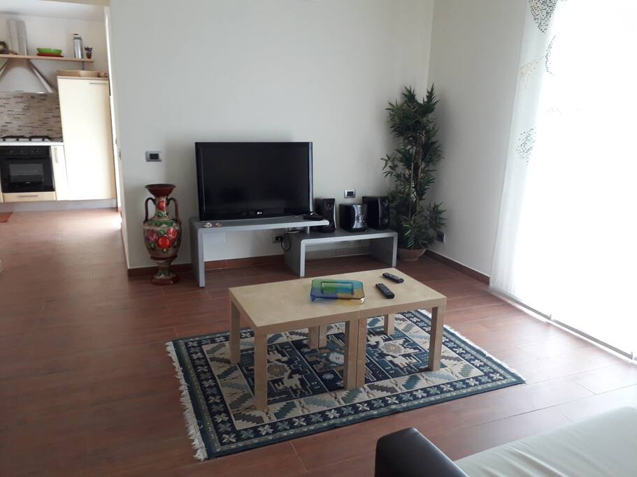 Salone con tv