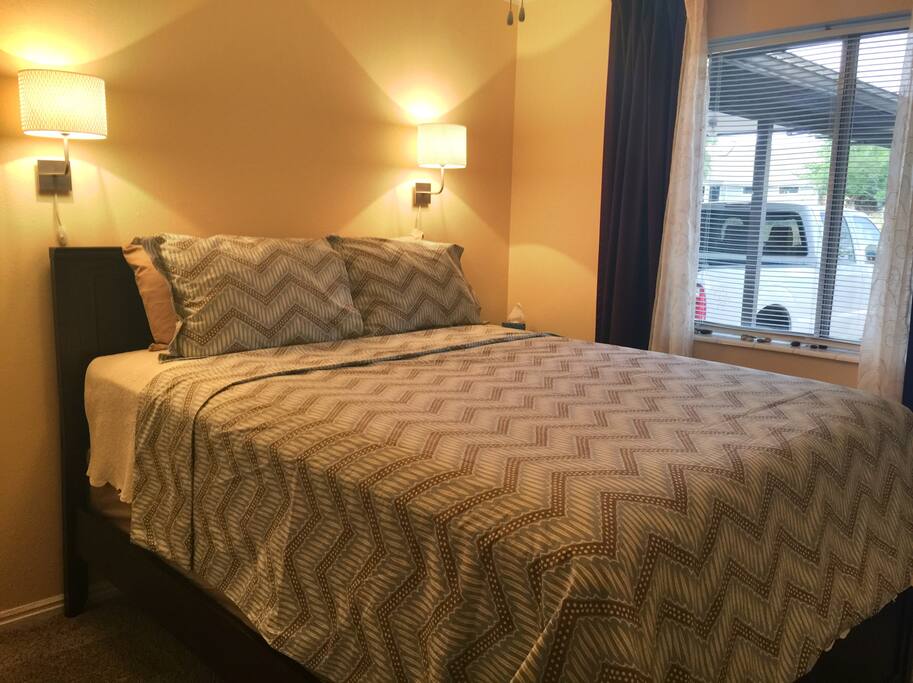 Queen Bedroom