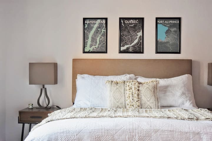 Romantic & Cozy Retreat in the Heart of Taos