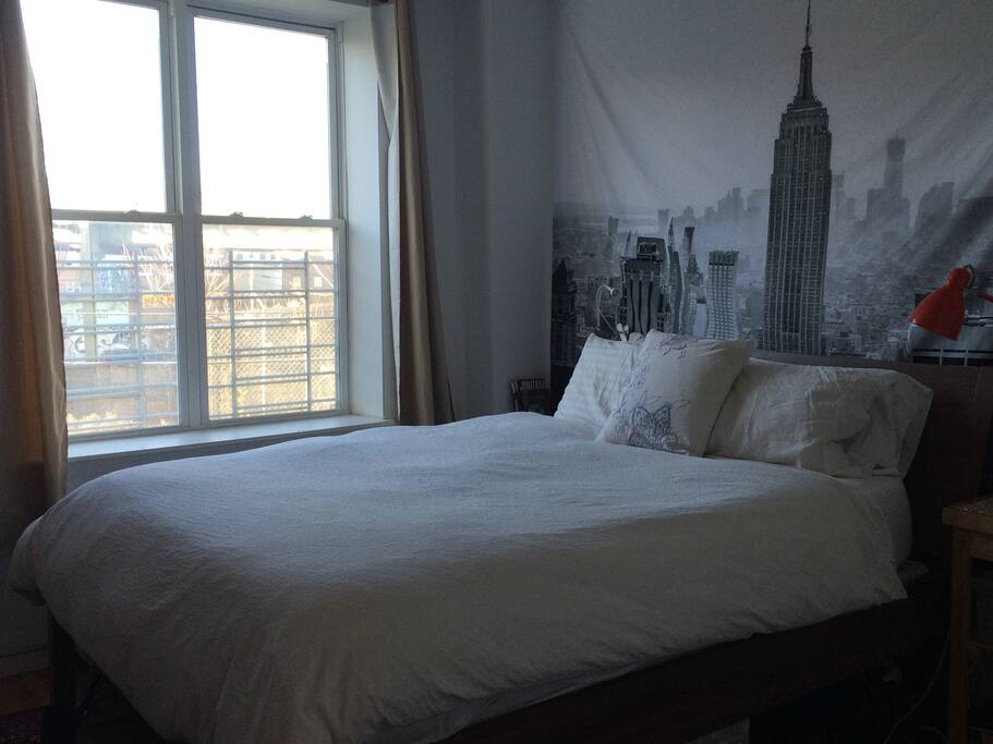 Queen Size bed