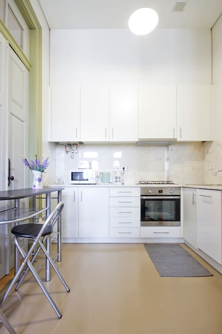 Kitchen with all appliances for 4 persons