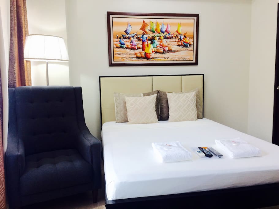 Queen size bed