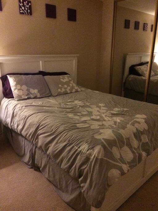 Bedroom with queen bed