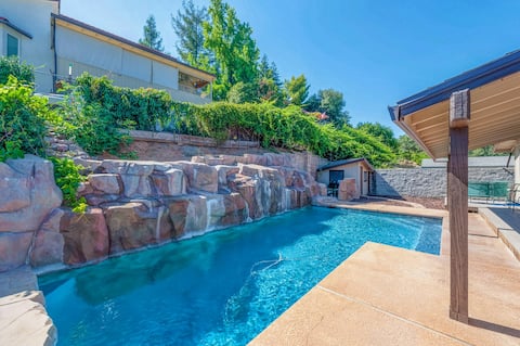 Lake View & Cascading Waterfall Pool