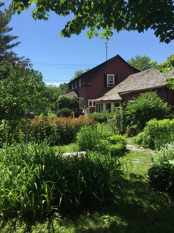 Country house, Eastern Townships BEST LOCATION!