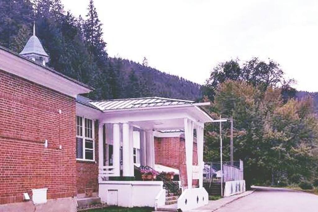 Front of school facing west