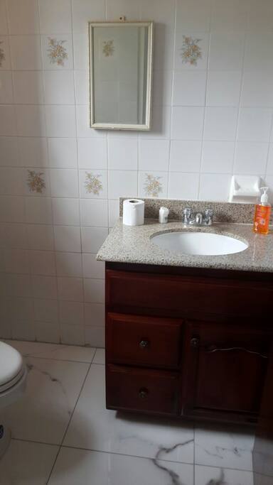 Powder room