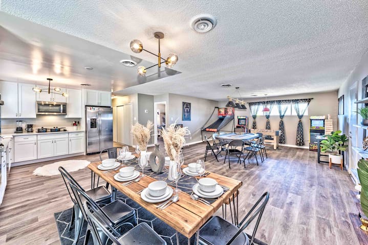 5 stars family 6BR Villa high End BIG Back Yard!