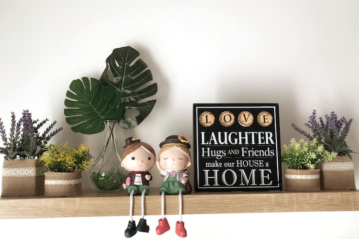 Hilltop Cabin@Golden Hills near Night Market