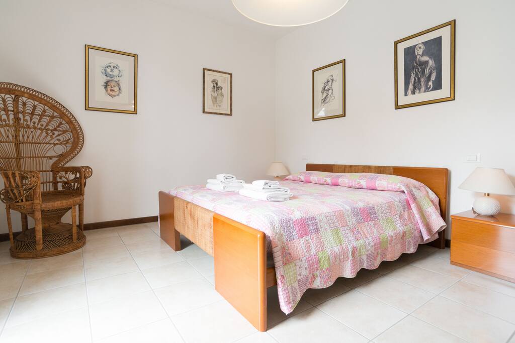 Bedroom 1 Apt 1