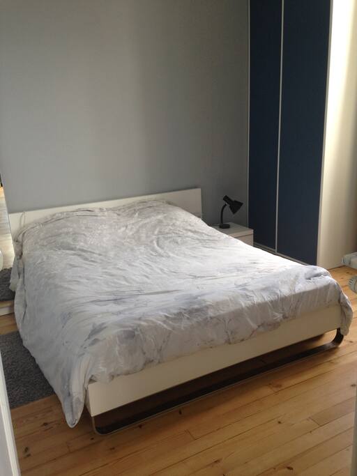 la chambre (literie neuve )
