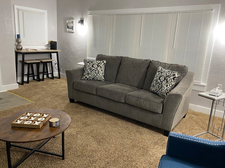 Home Near Downtown Portales - Oasis State Park, Portales