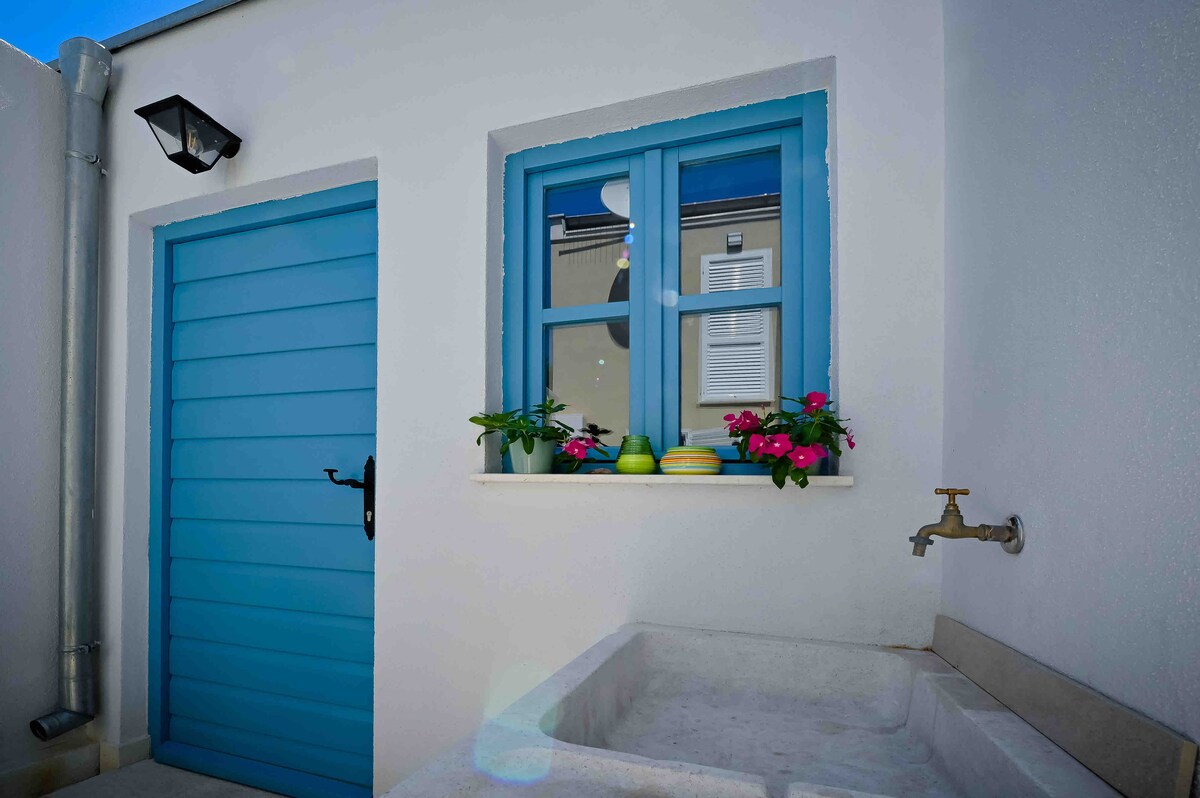 Exterior image 2 at Apartment Festini – Spacious apartment in central Pag in Pag