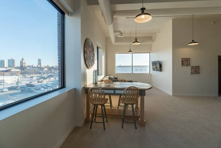 #7 Executive Stay Gorgeous 2 Bedroom 2 Bathroom gallery image 5