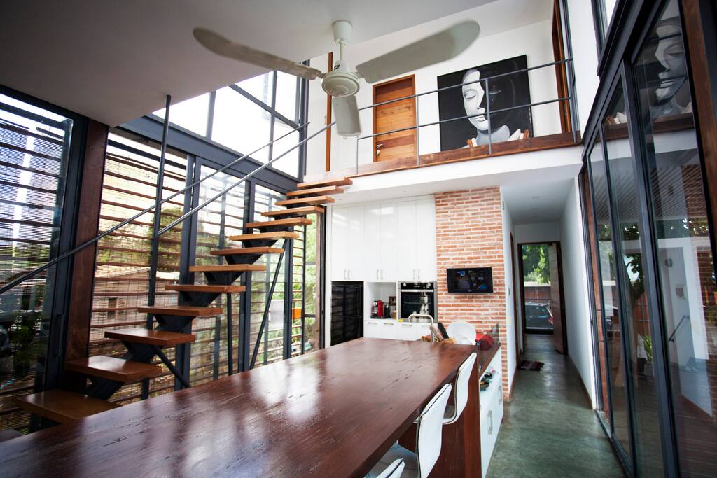 Kitchen/Living Area