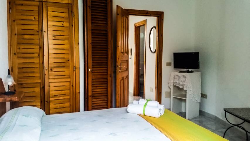 Entire home with 1 bedrooms in Forio - One bedroom apartament-num.7