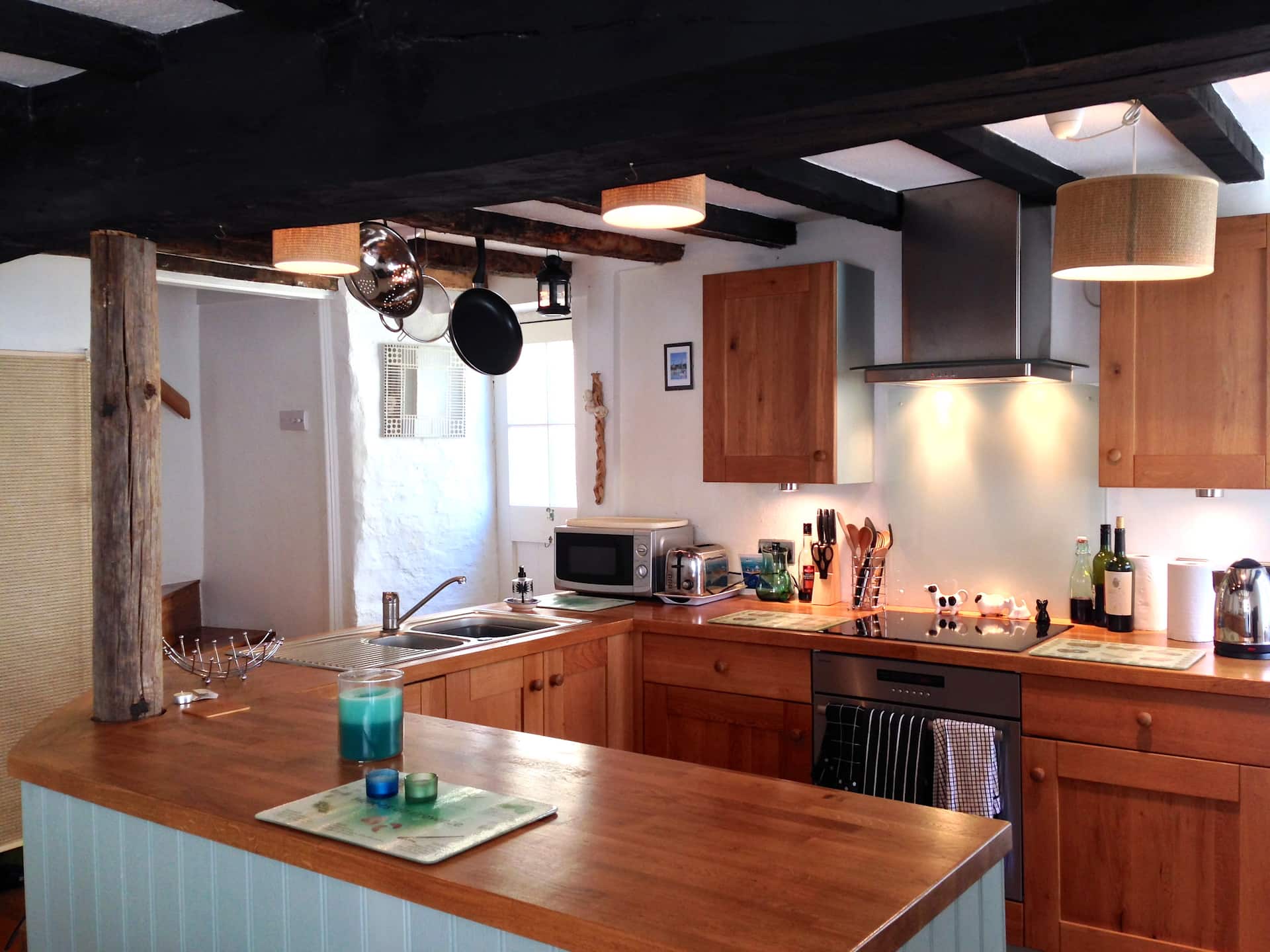 Self contained charming cottage heart of Topsham