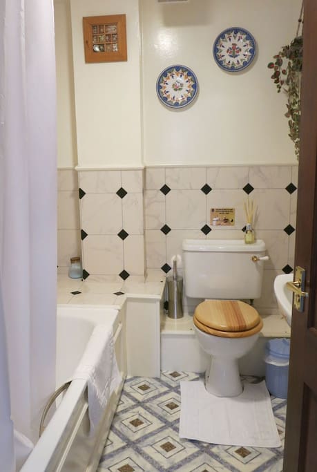 Family bedroom bathroom