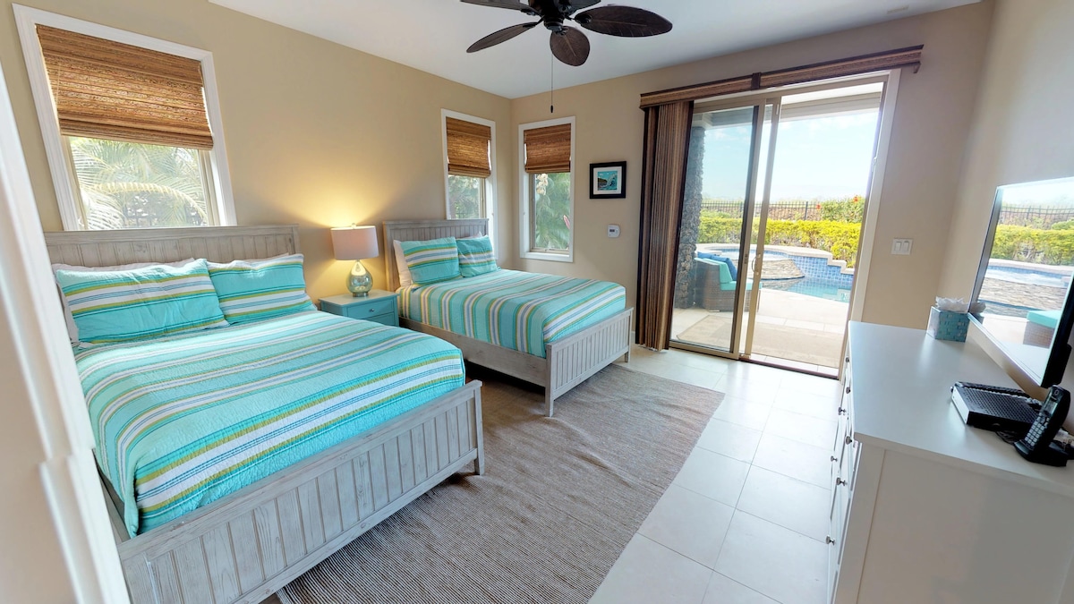 Chumba #3 - Vitanda viwili vya ukubwa kamili, hatua za bwawa na spa