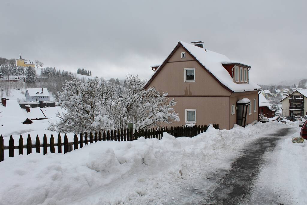 Onze woning in de winter