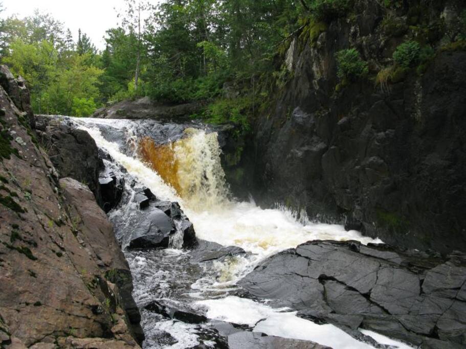 Great Spring waterfall viewing. When the snow starts to melt the rushing water through the area is marvelous. Spring thaw.